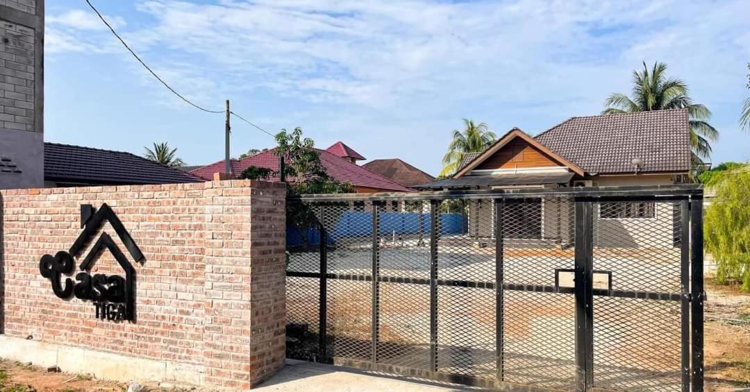 Casa Tiga Homestay Besut Kampung Kuala Besut Exterior foto