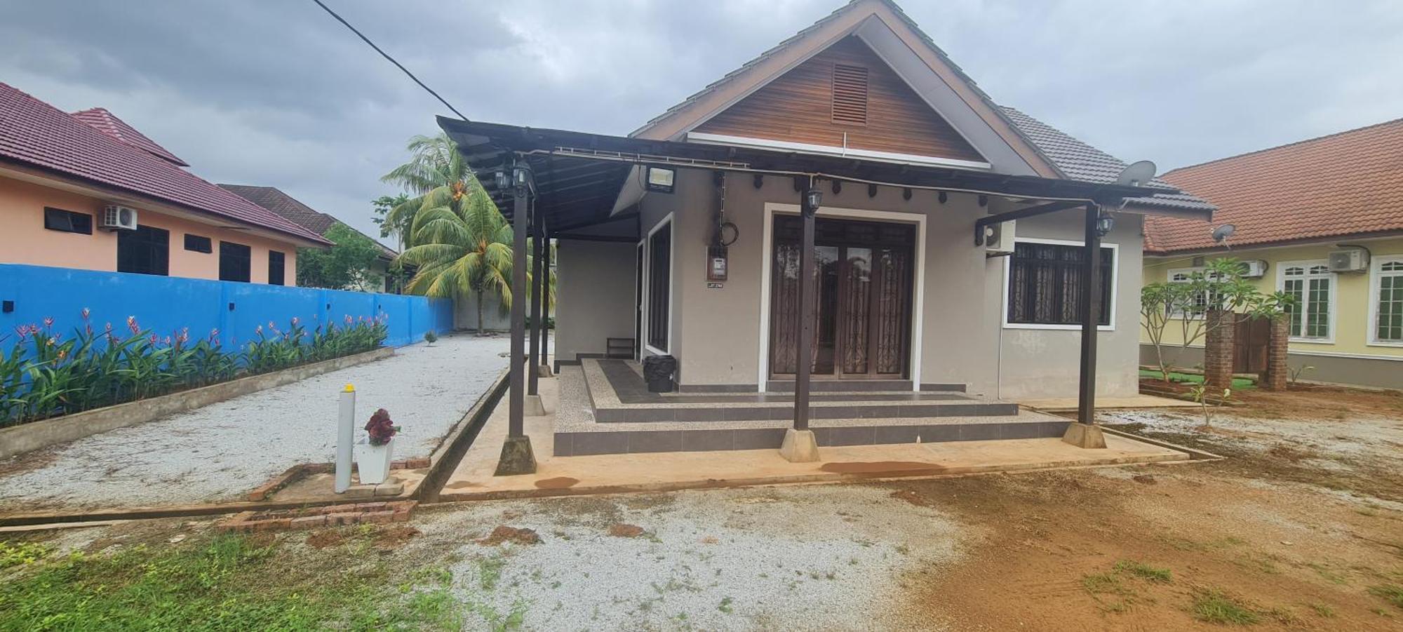Casa Tiga Homestay Besut Kampung Kuala Besut Exterior foto